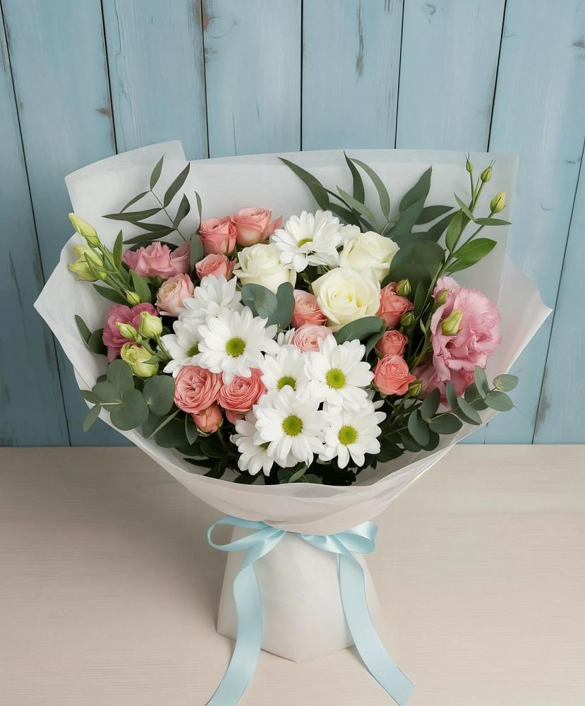 Букет цветов из: Розы, Лизиантусы и Хризантемы в Игриме