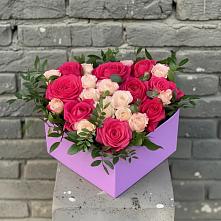 Цветочная композиция из Розы в коробке в Игриме