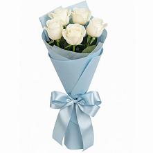 Букет 5 Белых роз Проуд в Игриме