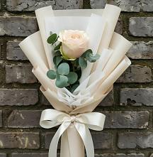 Букет цветов из:  Розы в Игриме