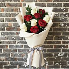 Букет цветов из:  Розы в Игриме