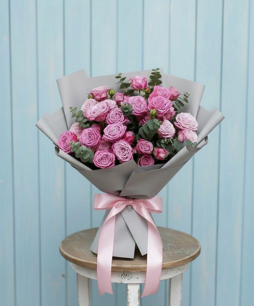 Букет цветов из: Розы в Игриме