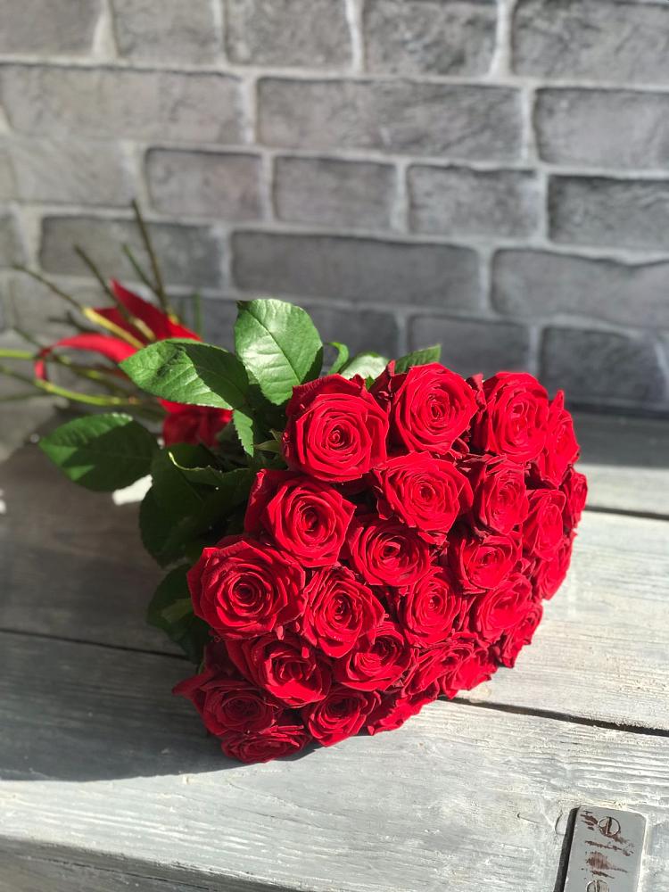Букет Красные розы Фридом в Игриме