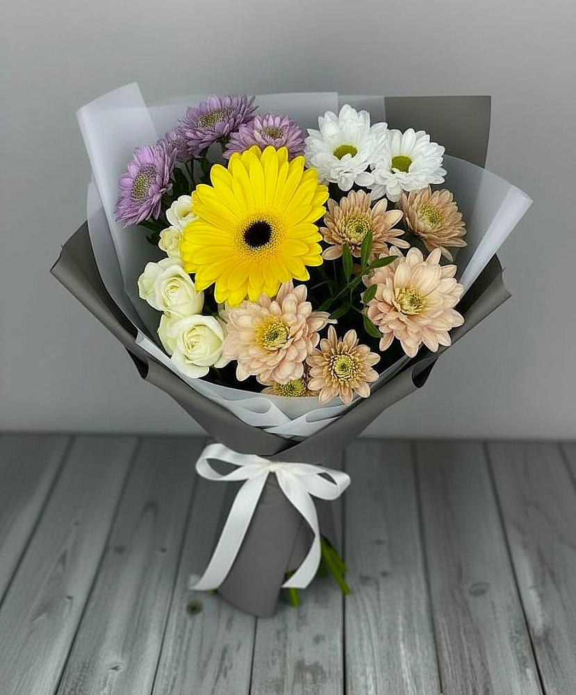 Букет цветов из: Розы, Герберы и Хризантемы в Игриме