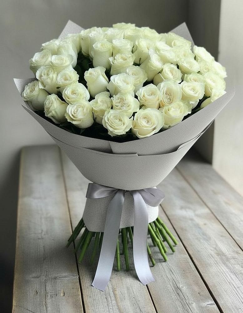 Букет 35 Белых роз в Игриме