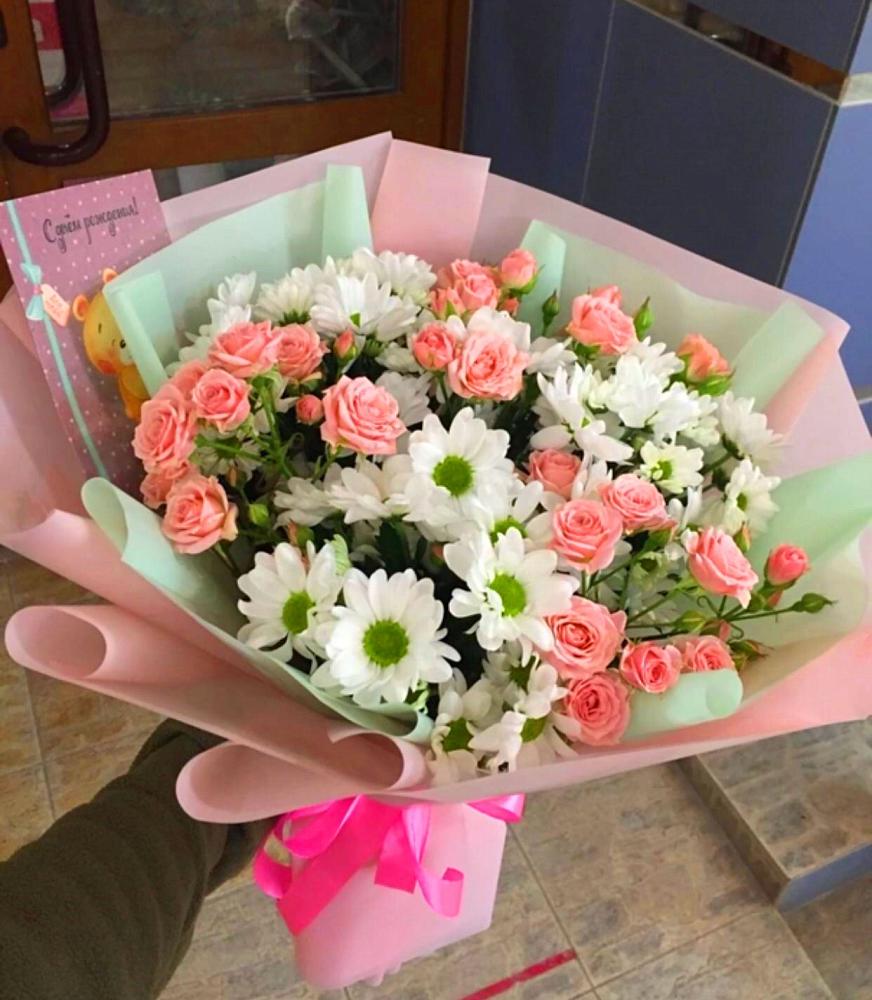 Букет цветов из: Розы и Хризантемы в Игриме