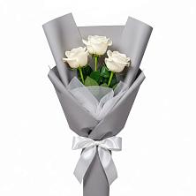Букет 3 белые розы в Игриме