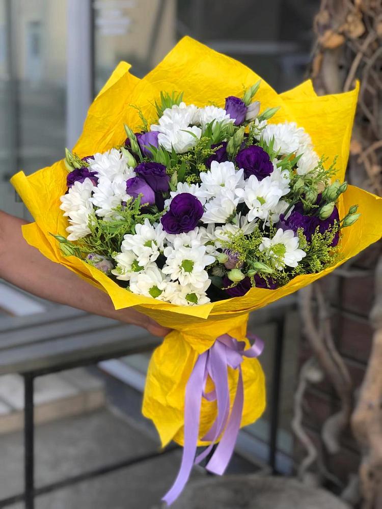 Букет цветов из: Ирисы, Хризантемы и Ромашки в Игриме