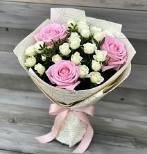 Букет цветов из:  Розы в Игриме