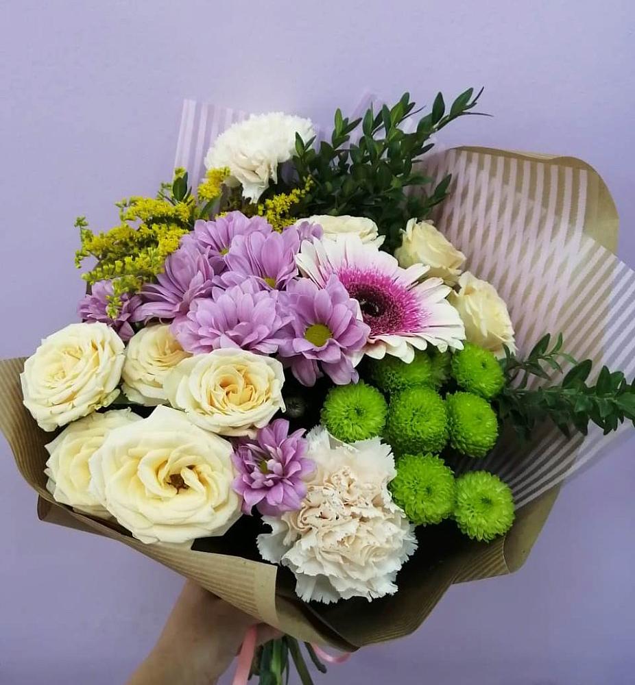 Букет цветов из: Хризантемы, Розы, Гвоздики и Герберы в Игриме