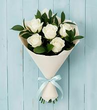 Букет цветов из:  Розы в Игриме