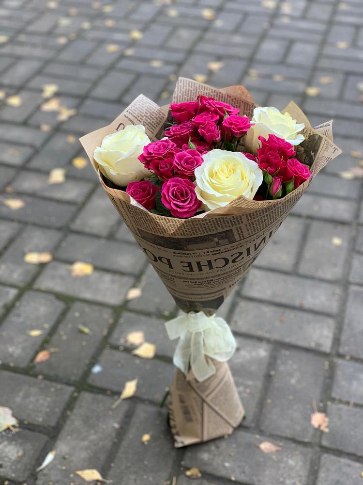 Букет цветов из: Розы в Игриме