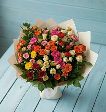 Букет Микс из разноцветных кустовых роз в Игриме